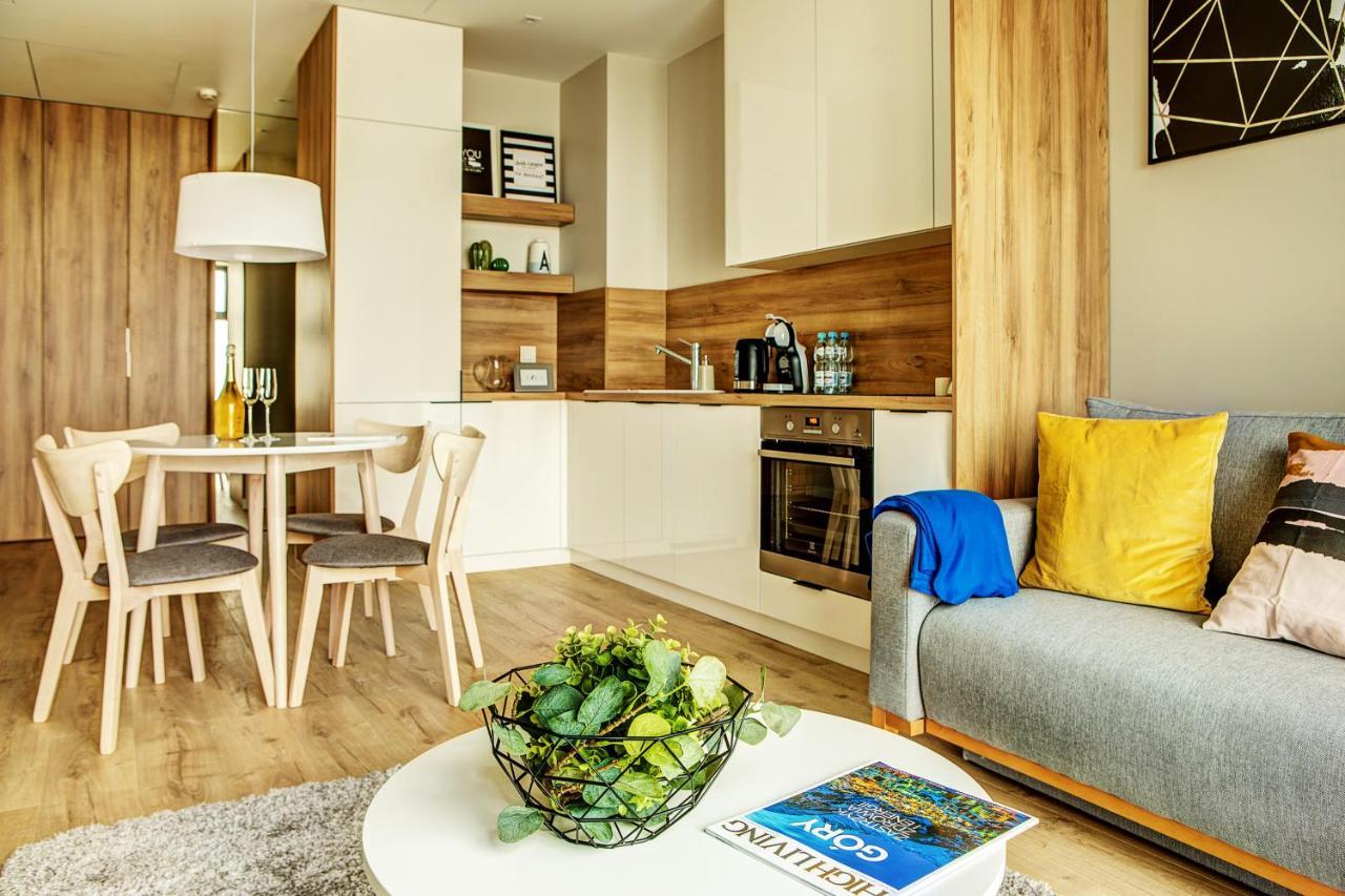Apartamenty Sky Tower Breslavia Exterior foto