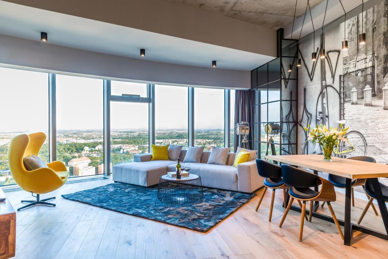 Apartamenty Sky Tower Breslavia Exterior foto